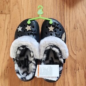 NWT Crocs Black and White Disco Glitter Fuzzy Clogs M6/W8